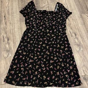 Girls dress size 8 casual floral